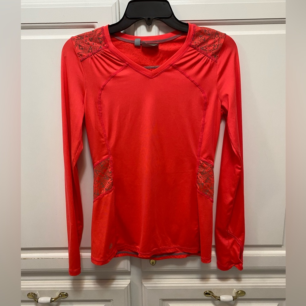 Athleta Northern Lights Reflective Long Sleeve Orange Athletic Top Women Size XS